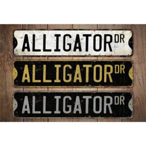 Alligator-Premium-Quality-Rustic-Metal-Sign-Images