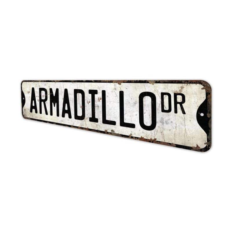 Armadillo-Premium-Quality-Rustic-Metal-Sign-4