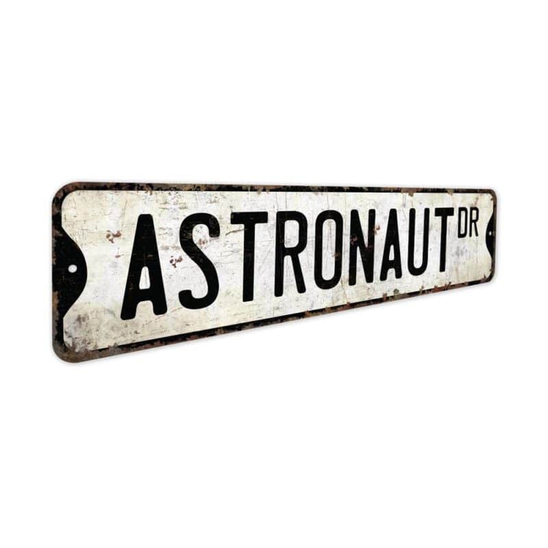 Astronaut-Premium-Quality-Rustic-Metal-Sign-3