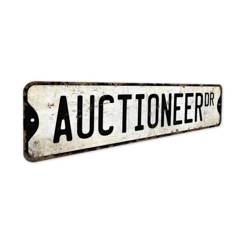 Auctioneer-Premium-Quality-Rustic-Metal-Sign-3