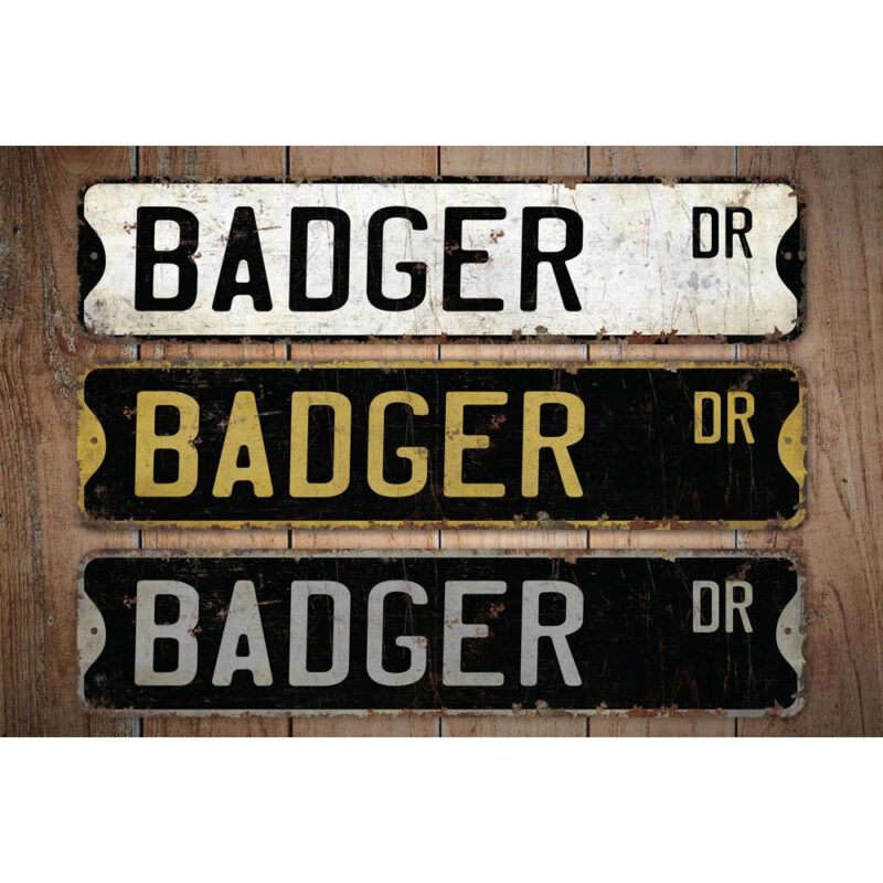 Badger-Premium-Quality-Rustic-Metal-Sign-Images