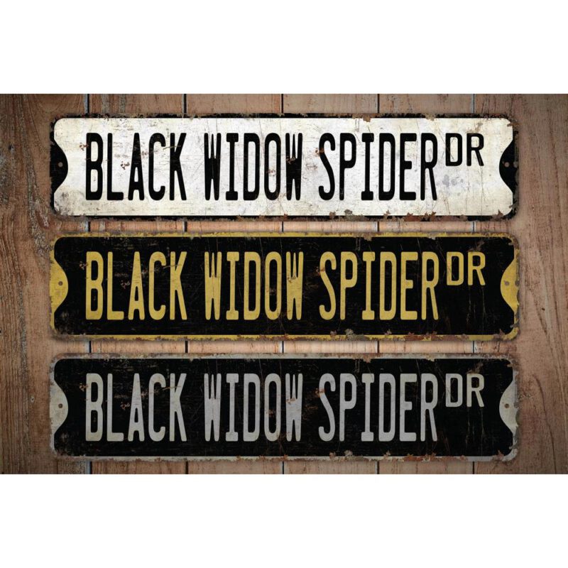 Black-Widow-Spider-Premium-Quality-Rustic-Metal-Sign-Images