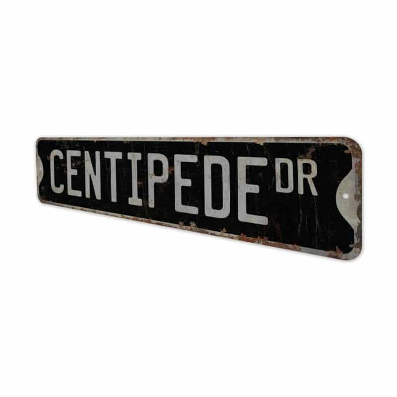 Centipede-Premium-Quality-Rustic-Metal-Sign-8