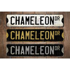 Chameleon-Premium-Quality-Rustic-Metal-Sign-Images