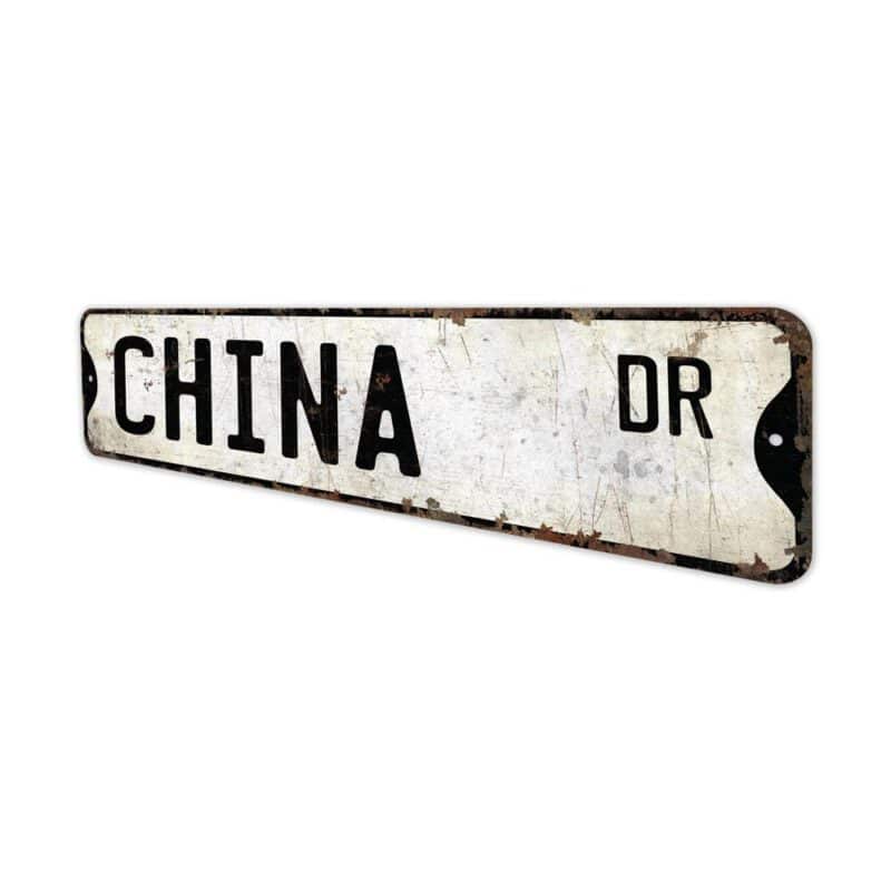 China-Premium-Quality-Rustic-Metal-Sign-4