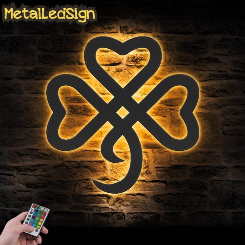 Clover-Metal-Wall-Art-LED-Light-3.jpg