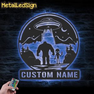 Custom-Bigfoot-Ailen-UFO-Metal-Wall-Art-LED-Light-3.jpg