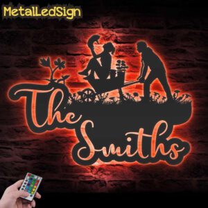 Custom-Couple-Gardening-Family-Last-Name-Metal-Wall-Art-LED-Light-3.jpg