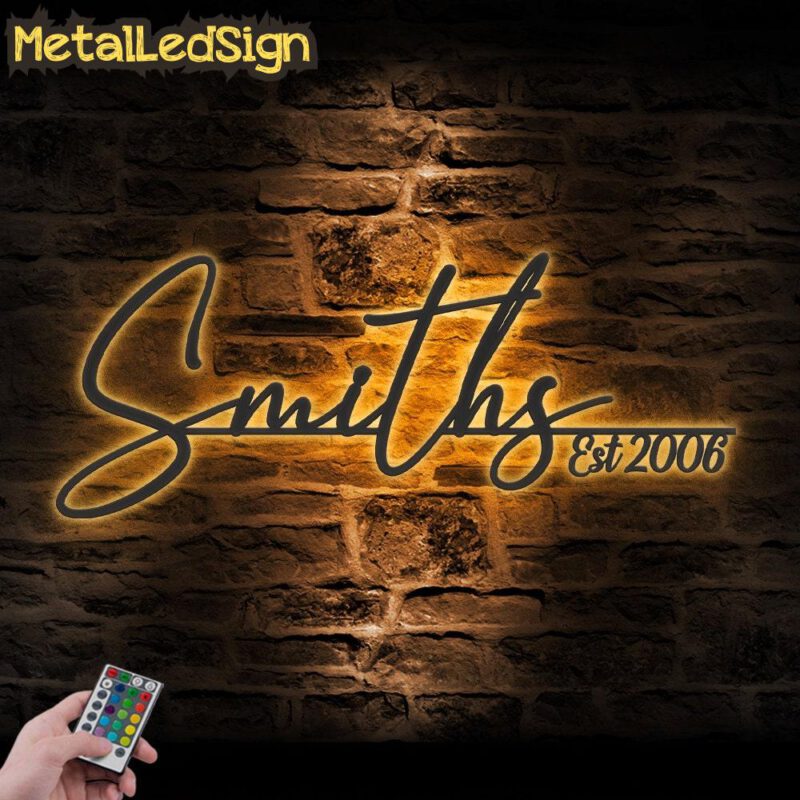 Custom-Family-Metal-Wall-Art-LED-Light-Images-1.jpg