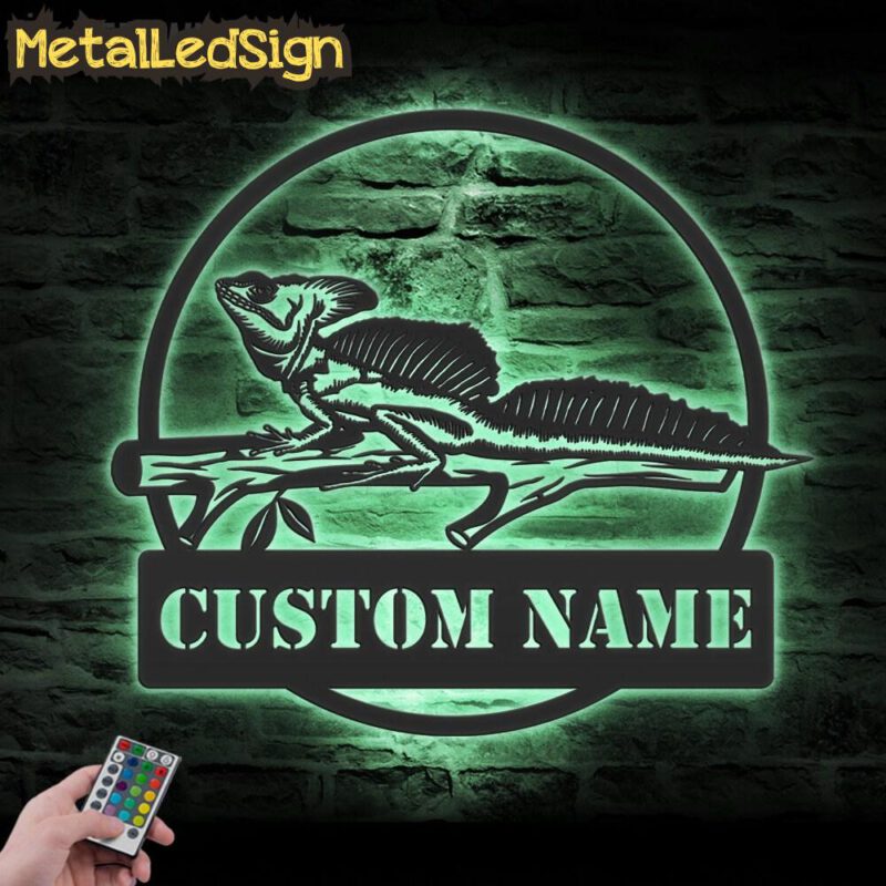 Custom-Green-Basilisk-Lizard-Metal-Wall-Art-LED-Light-7.jpg