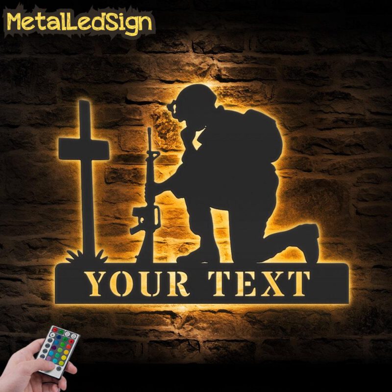 Custom-Soldier-Kneeling-Praying-At-Memorial-Cross-Metal-Wall-Led-1-Images.jpg