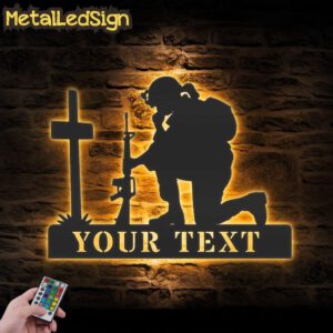 Custom-Soldier-Kneeling-Praying-At-Memorial-Cross-Metal-Wall-Led-Images.jpg