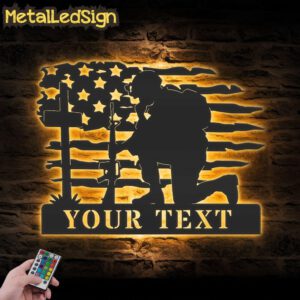 Custom-US-Soldier-Kneeling-Praying-At-Memorial-Cross-Metal-Wall-Art-Images.jpg