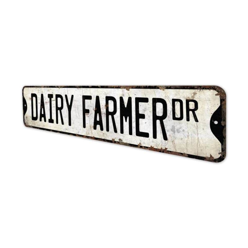 Dairy-Farmer-Premium-Quality-Rustic-Metal-Sign-4