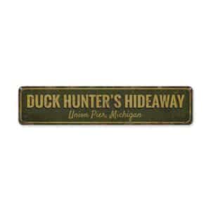 Duck-Hunters-Hideaway-Premium-Quality-Rustic-Metal-Sign-2