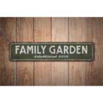 Family-Garden-Premium-Quality-Rustic-Metal-Sign-Images