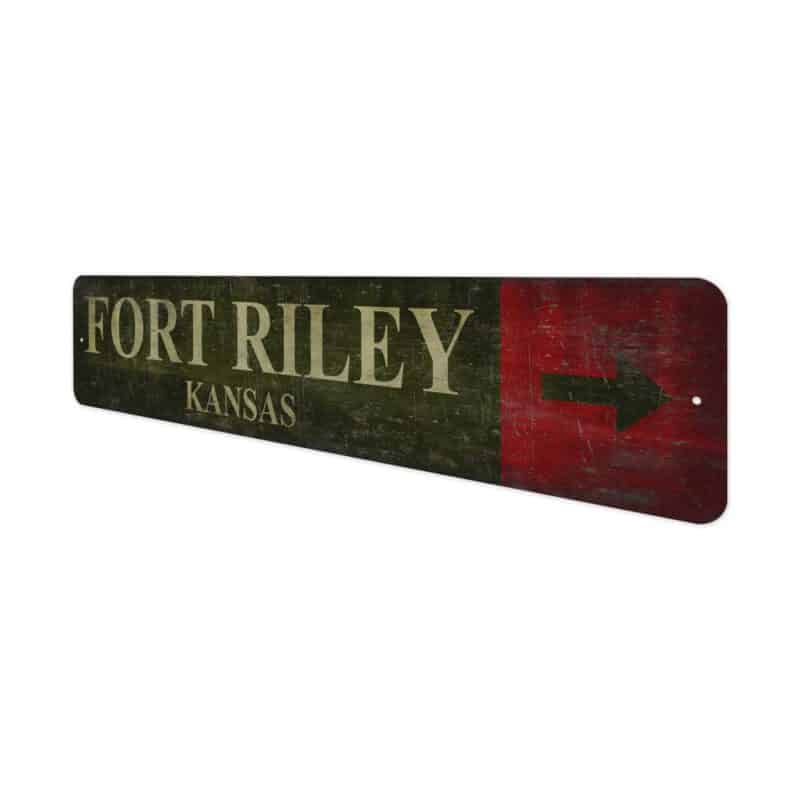 Fort-Riley-Arrow-Sign-Premium-Quality-Rustic-Metal-Sign-4