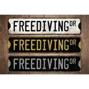 Freediving-Premium-Quality-Rustic-Metal-Sign-Images