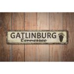 Gatlinburg-Tennessee-Sign-Premium-Quality-Rustic-Metal-Sign-Images