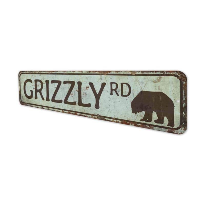 Grizzly-Road-Sign-Premium-Quality-Rustic-Metal-Sign-4