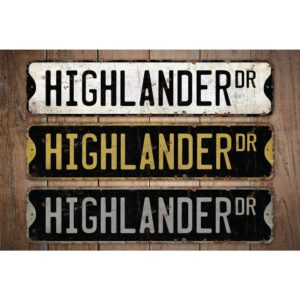 Highlander-Cat-Premium-Quality-Rustic-Metal-Sign-Images