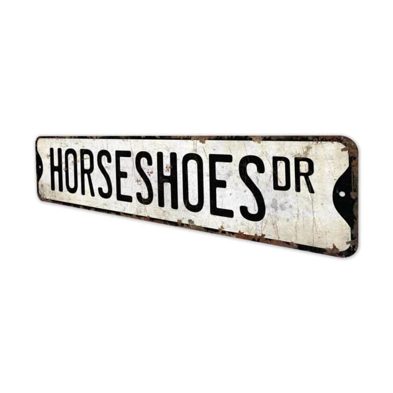 Horseshoes-Sign-Premium-Quality-Rustic-Metal-Sign-4