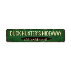 Hunters-Hideaway-Premium-Quality-Rustic-Metal-Sign-2