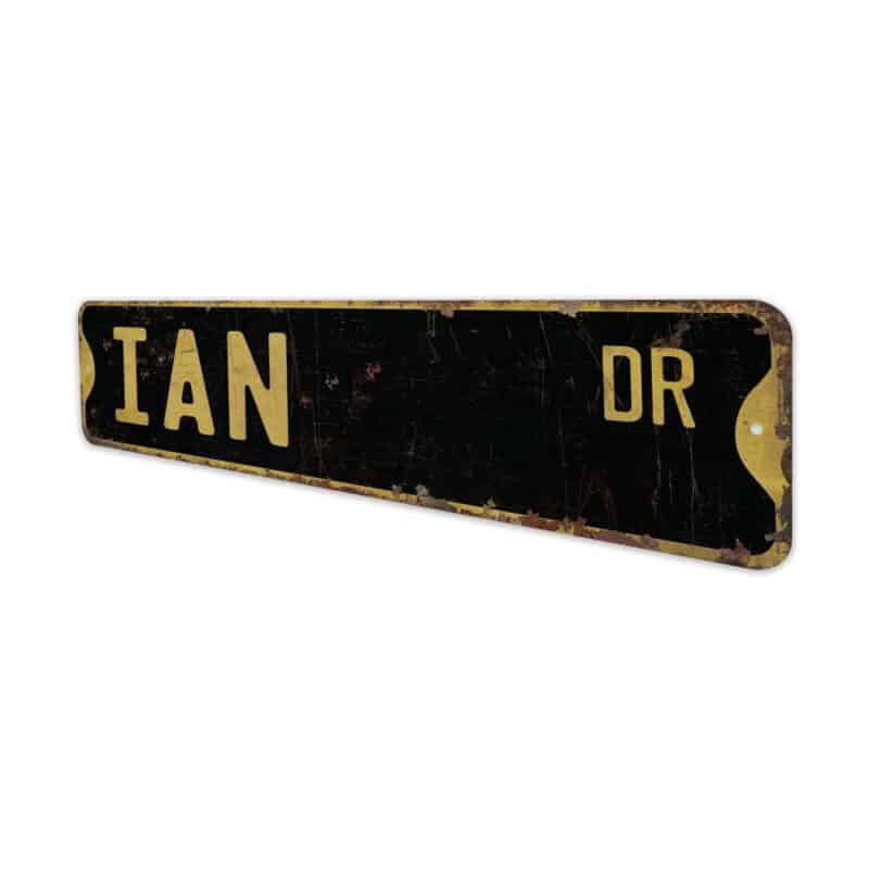Ian-Name-Sign-Premium-Quality-Rustic-Metal-Sign-6
