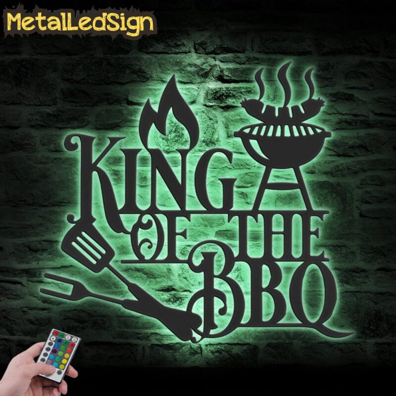 King-Of-The-BBQ-Metal-Wall-Art-LED-Light-7.jpg