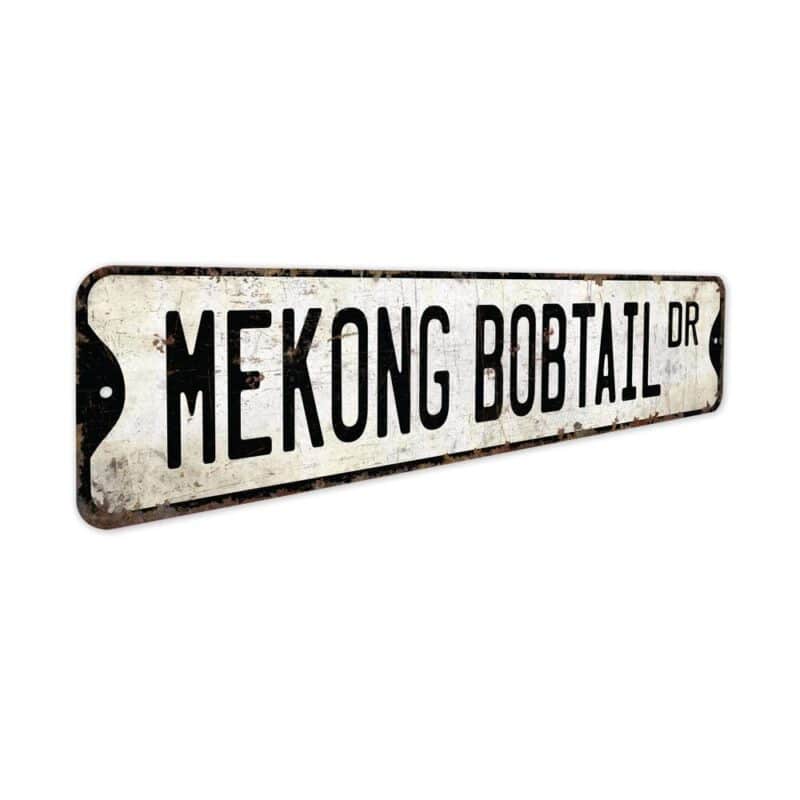 Mekong-Bobtail-Cat-Premium-Quality-Rustic-Metal-Sign-3