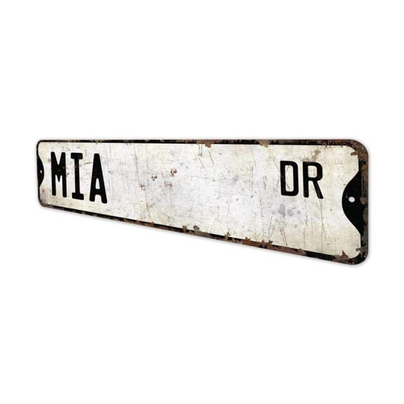 Mia-Name-Sign-Premium-Quality-Rustic-Metal-Sign-4