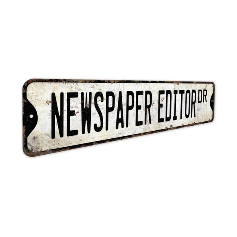 Newspaper-Editor-Premium-Quality-Rustic-Metal-Sign-3