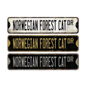 Norwegian-Forest-Cat-Premium-Quality-Rustic-Metal-Sign-2