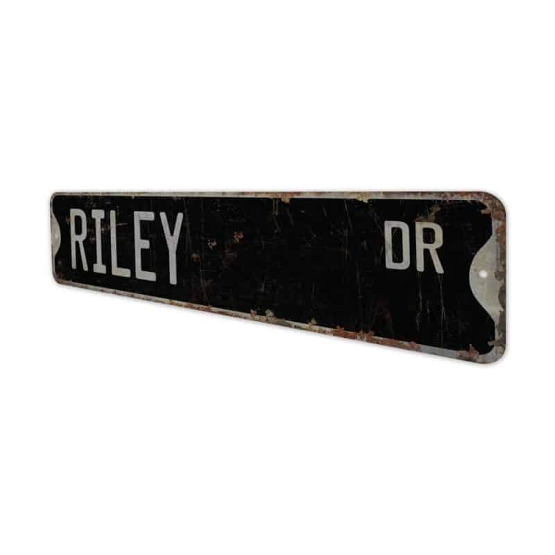 Riley-Name-Sign-Premium-Quality-Rustic-Metal-Sign-8