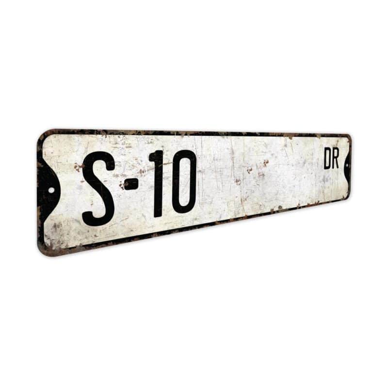 S-10-Sign-Premium-Quality-Rustic-Metal-Sign-3