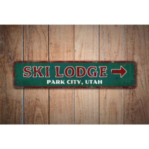 Ski-Lodge-Sign-Premium-Quality-Rustic-Metal-Sign-Images-1