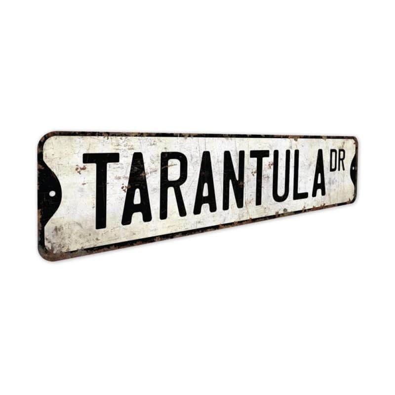 Tarantula-Premium-Quality-Rustic-Metal-Sign-3