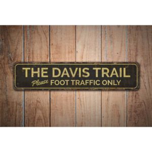 The-Davis-Trail-Premium-Quality-Rustic-Metal-Sign-Images