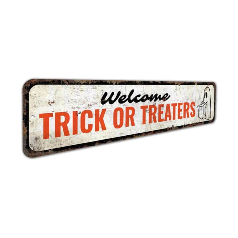 Welcome-Trick-or-Treaters-Premium-Quality-Rustic-Metal-Sign-3